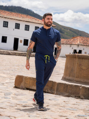 uniforme lotus severus hombre