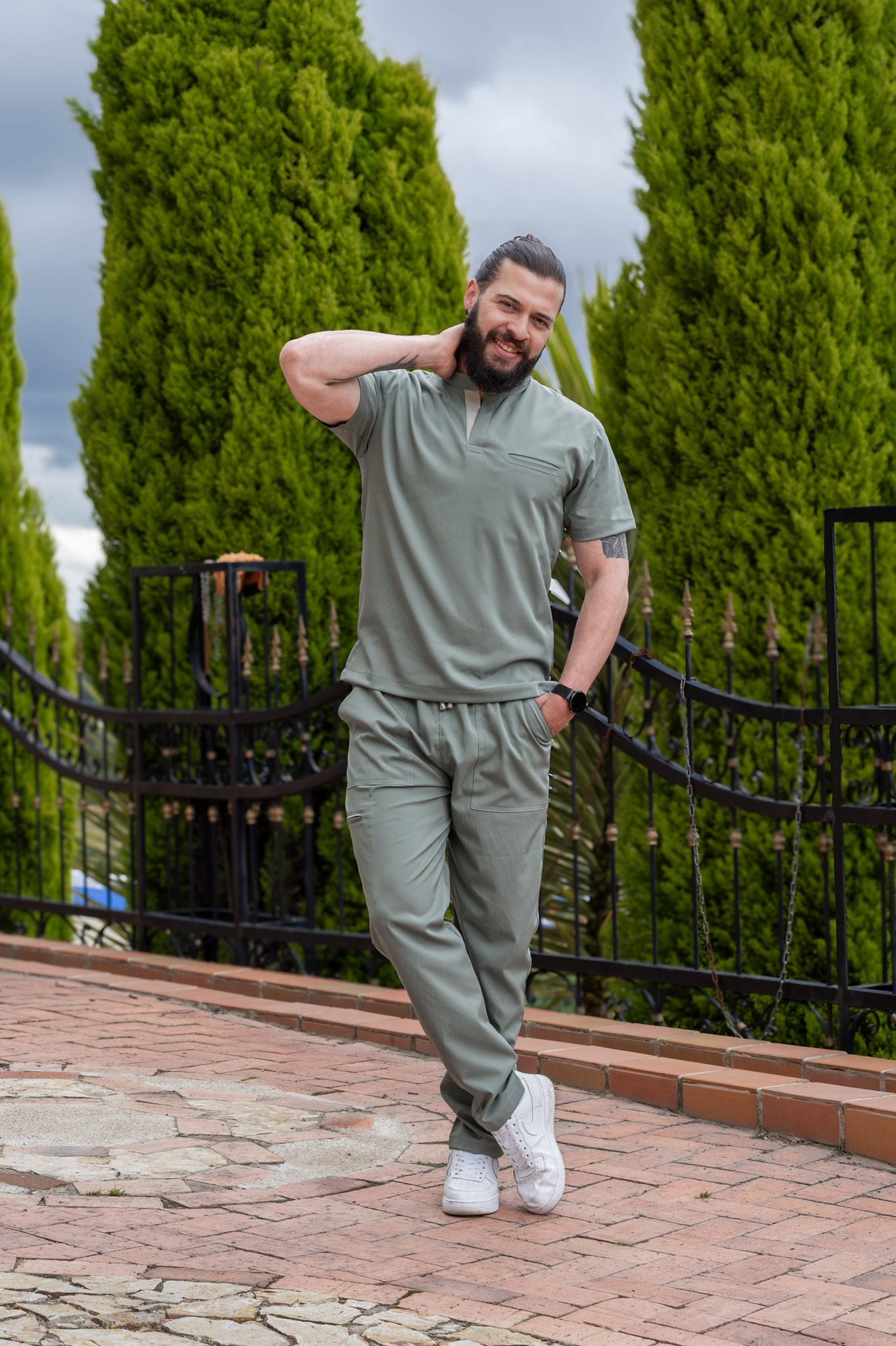 uniforme lotus varian hombre uniforme lotus varian hombre