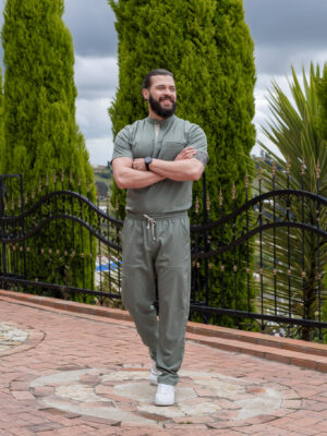 uniforme lotus varian hombre