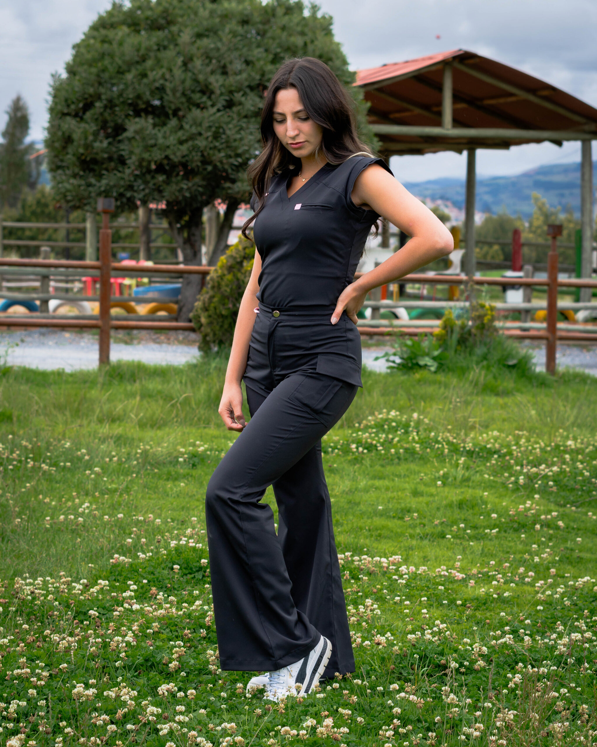 uniforme lotus elyra mujer uniforme lotus elyra mujer