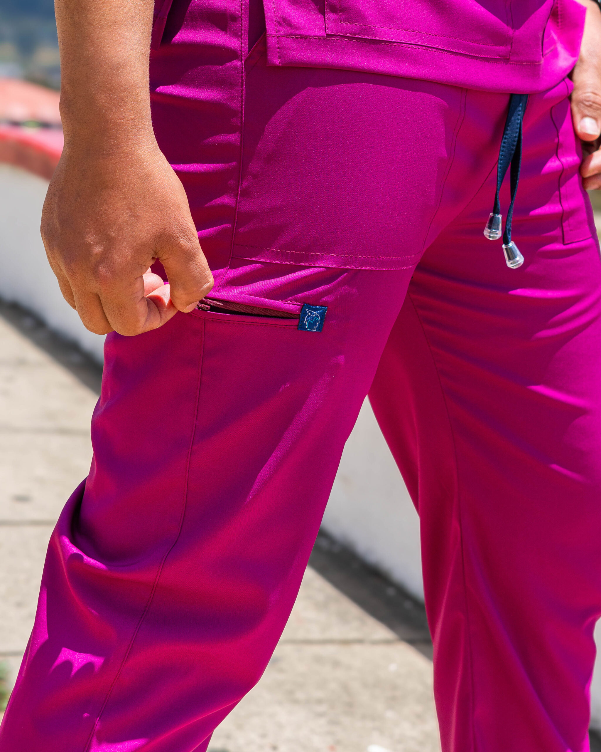 uniforme lotus valen hombre uniforme lotus valen hombre