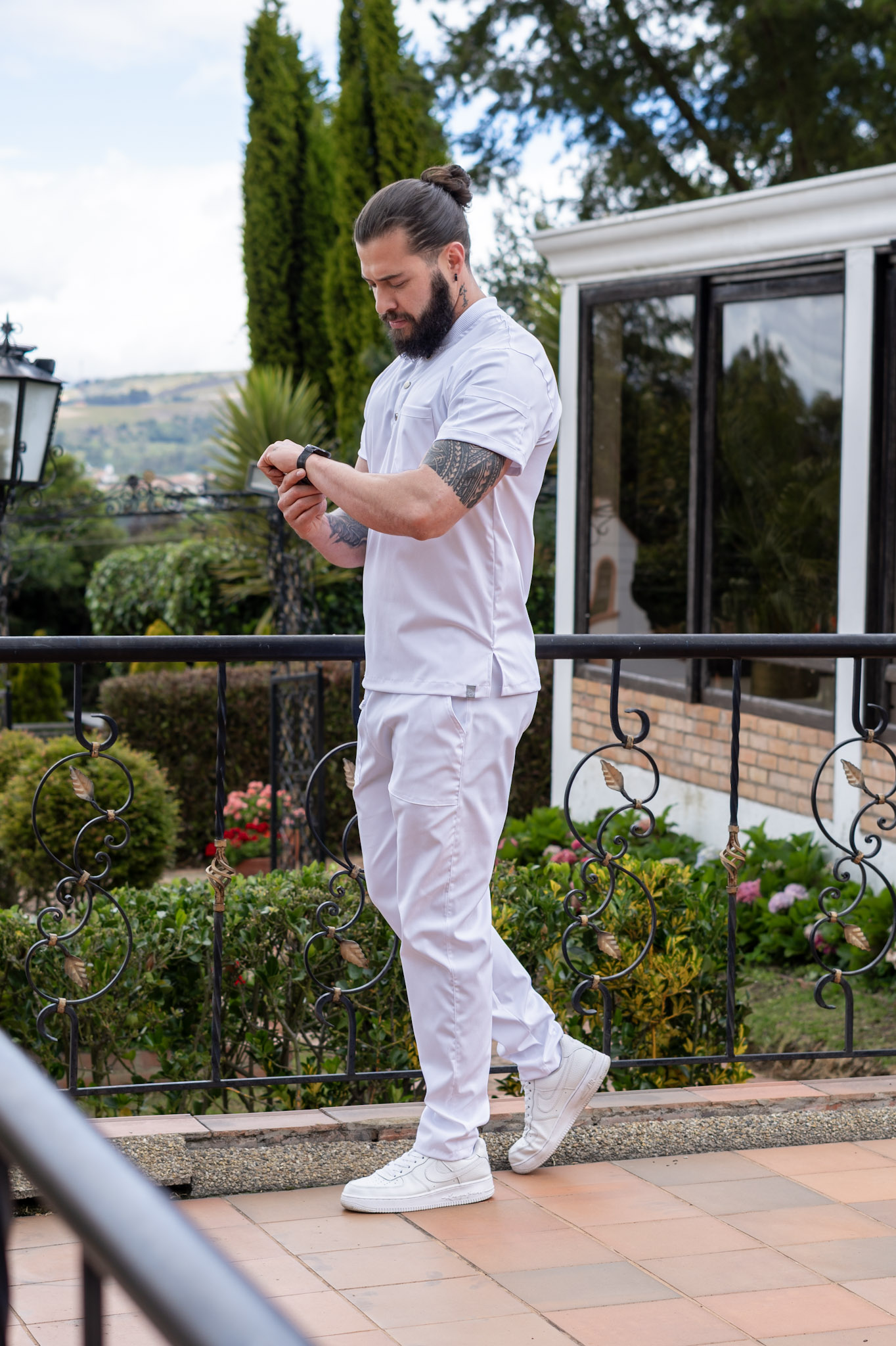 uniforme lotus galen hombre uniforme lotus galen hombre