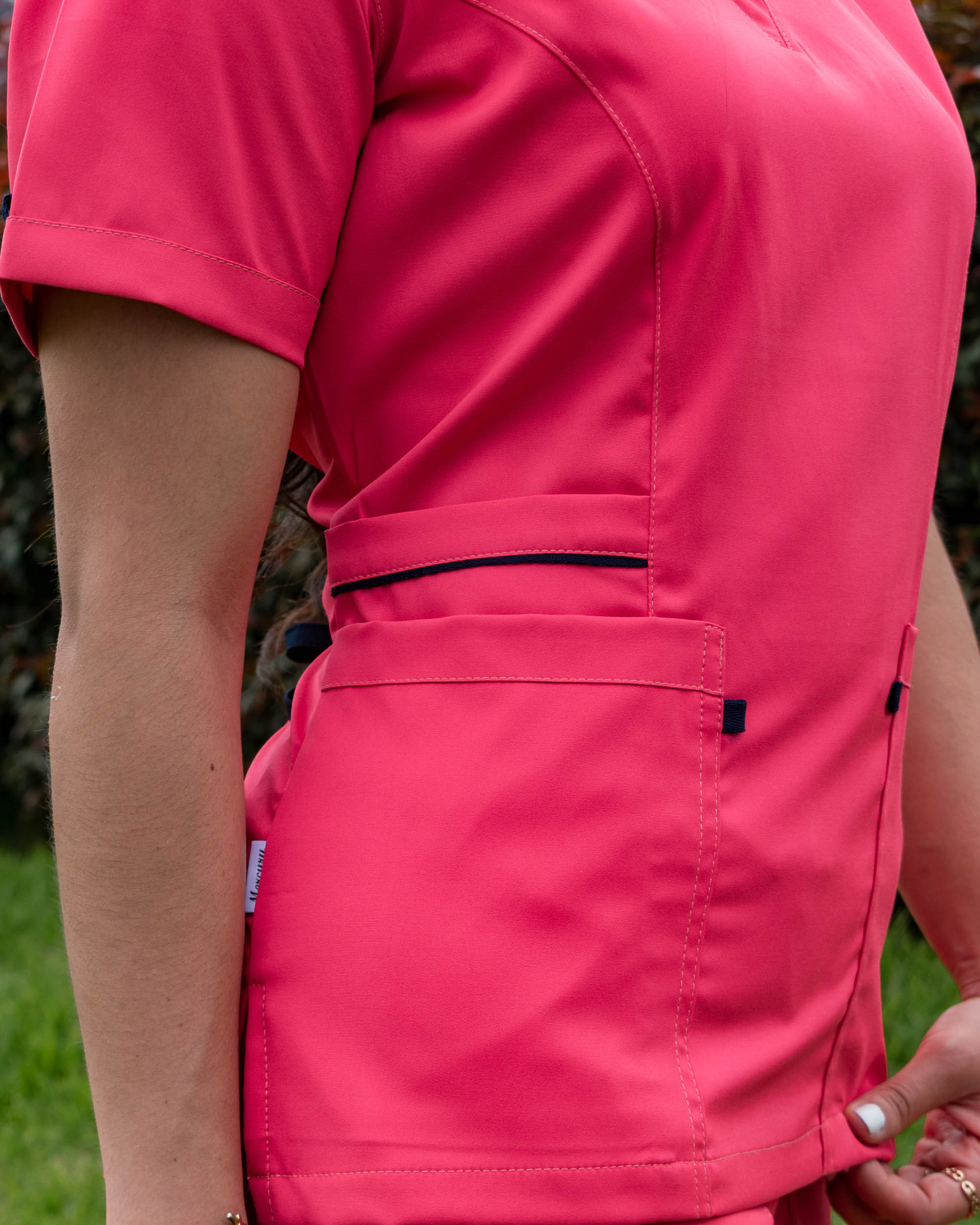 uniforme lotus aria mujer uniforme lotus aria mujer