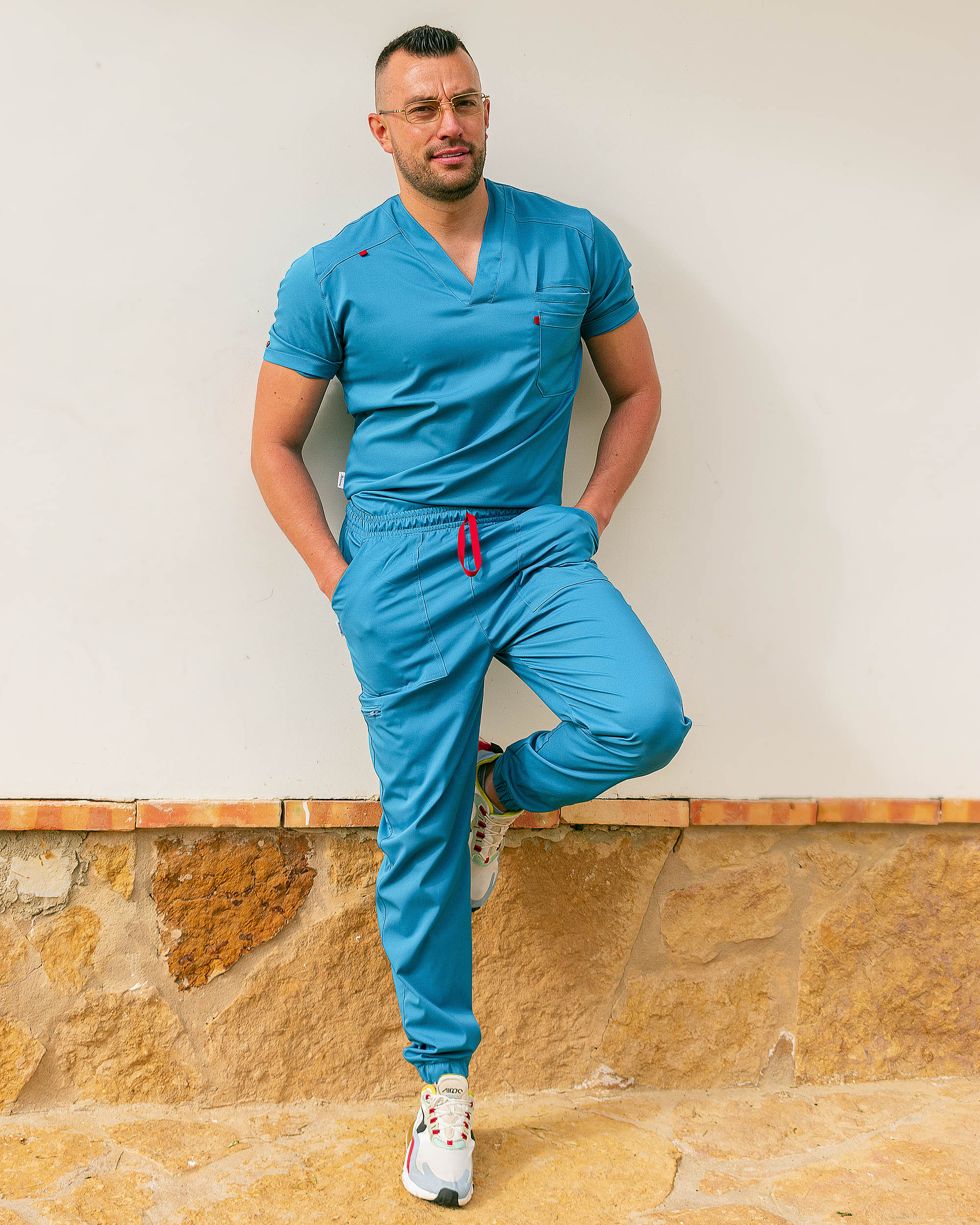 auto draft Uniforme hombre mercury en lotus