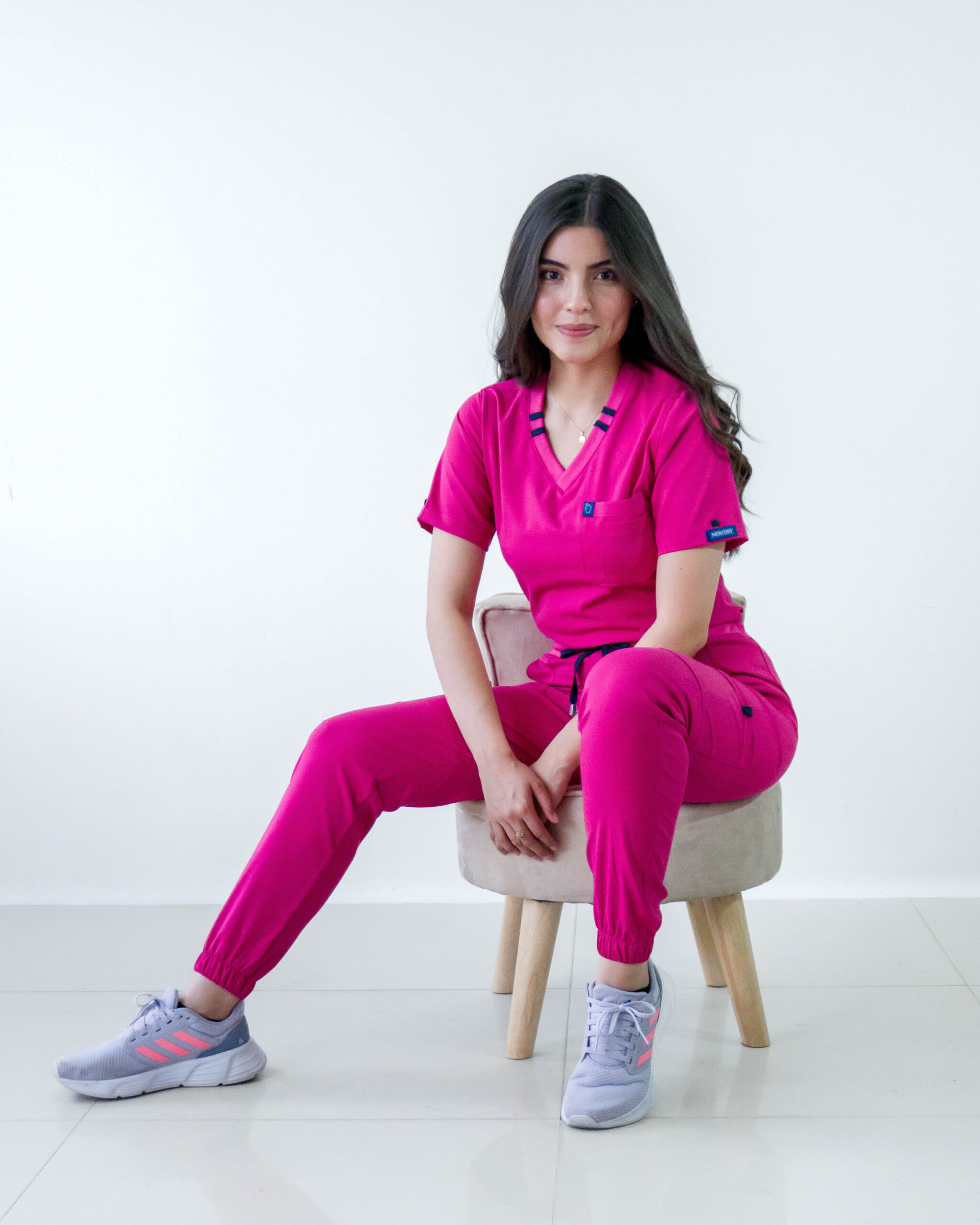 uniforme lotus zenith mujer uniforme lotus zenith mujer mercury