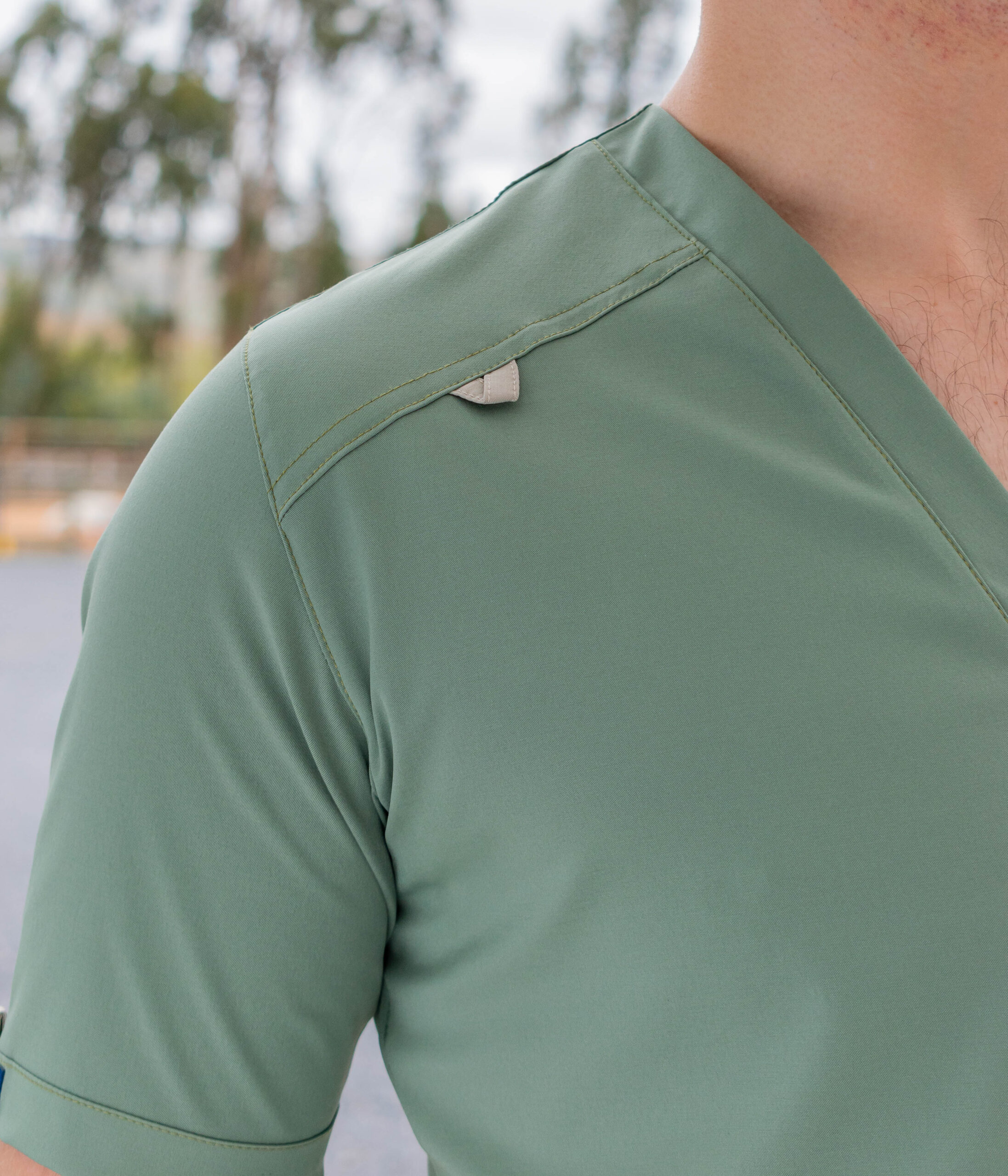 uniforme lotus eón hombre uniforme lotus eón hombre