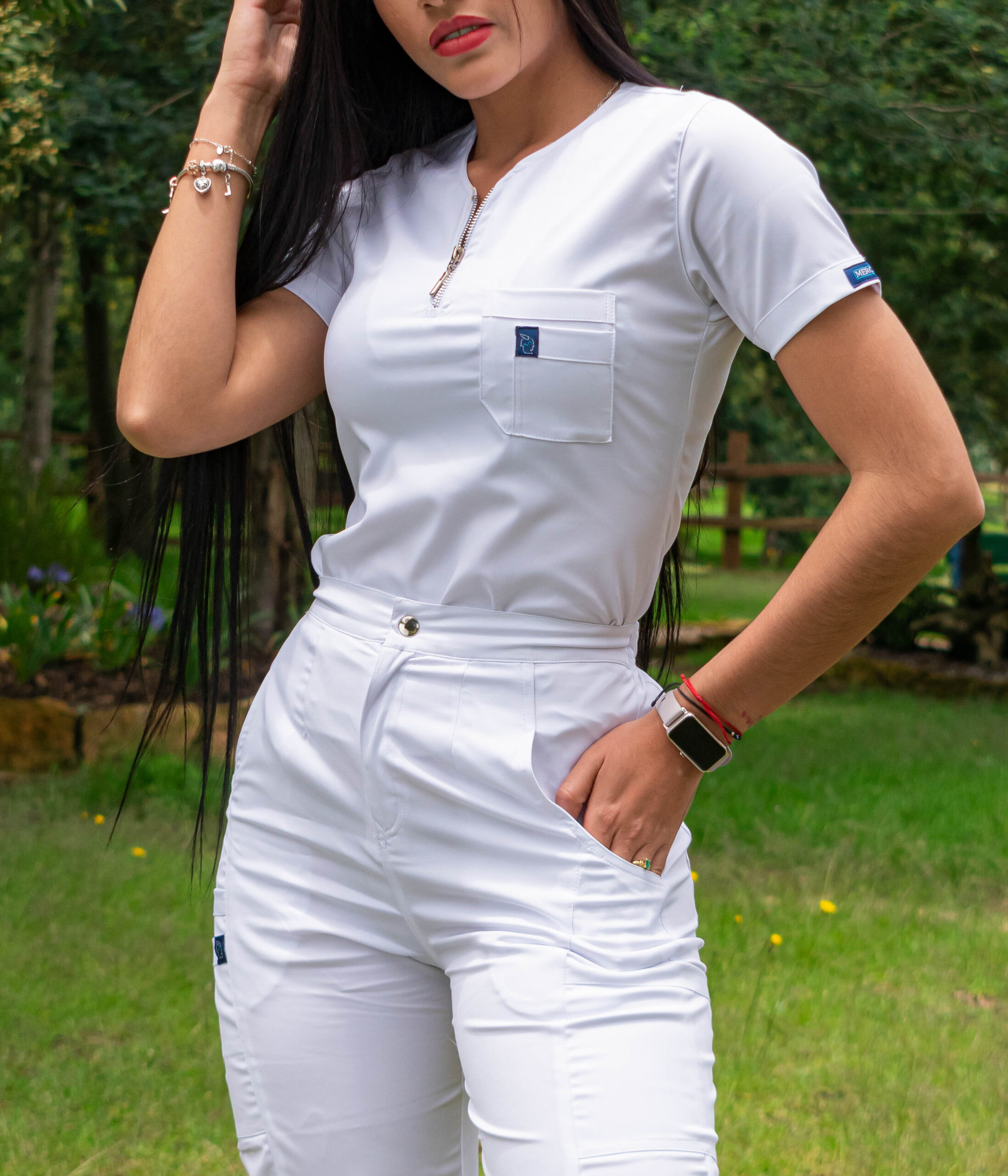 uniforme lotus elara mujer uniforme lotus elara mujer